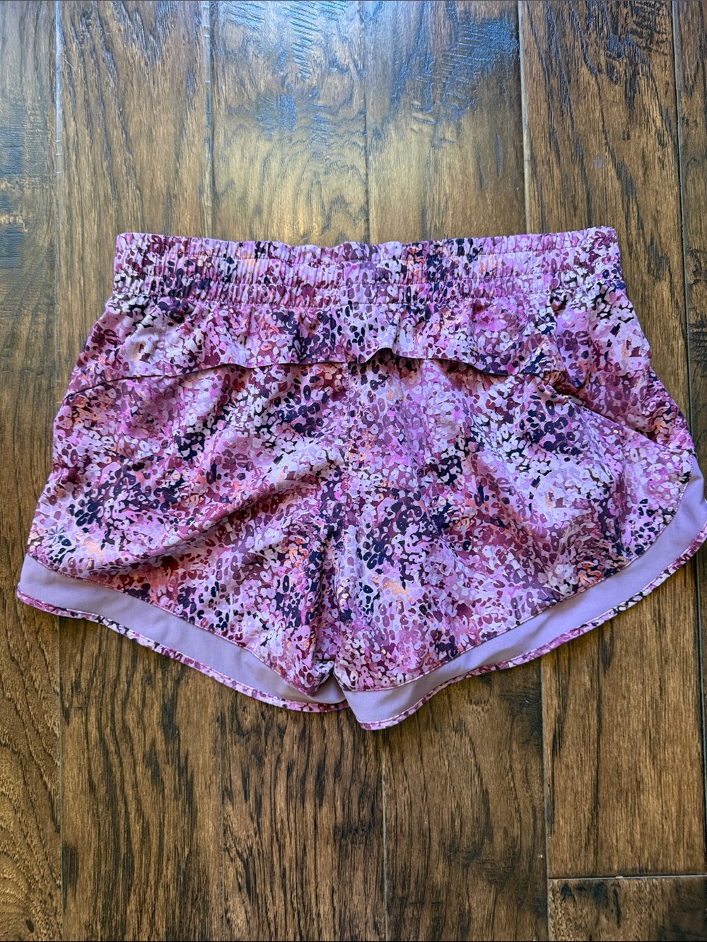 Athleta Racer Run Mid Rise Pink Combo Shorts, size medium - Picture 5 of 10